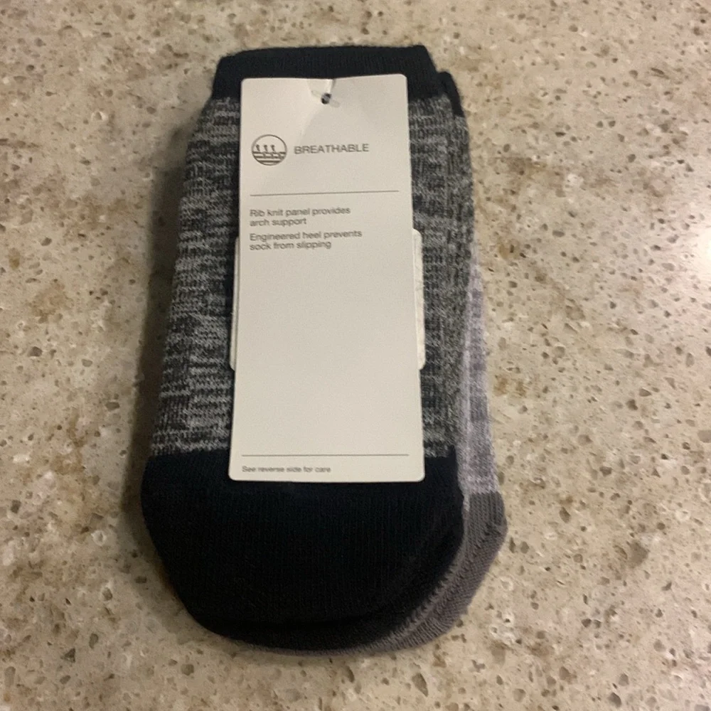NWT Zella 3-Pack Low Cut Breathable Socks
